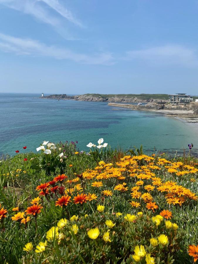 Pied A Terre Pour Des Vacances Au Bord De La Mer Le Conquet Bagian luar foto