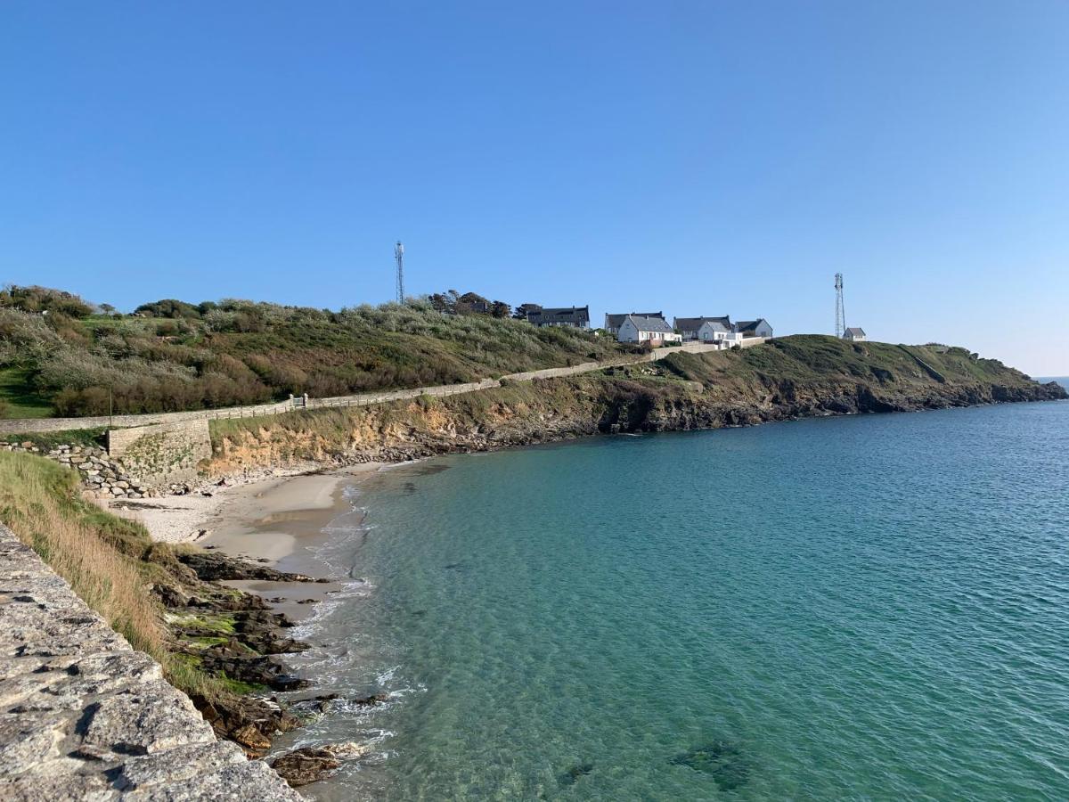 Pied A Terre Pour Des Vacances Au Bord De La Mer Le Conquet Bagian luar foto